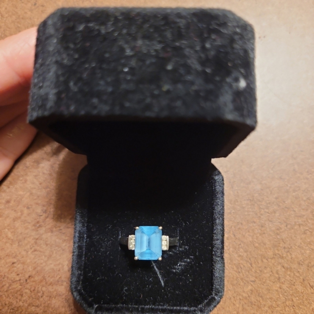 Aquamarine emerald ring